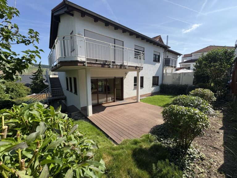 Haus im Haus! Außergewöhnliche Eigentumswohnung am Binger Rochusberg