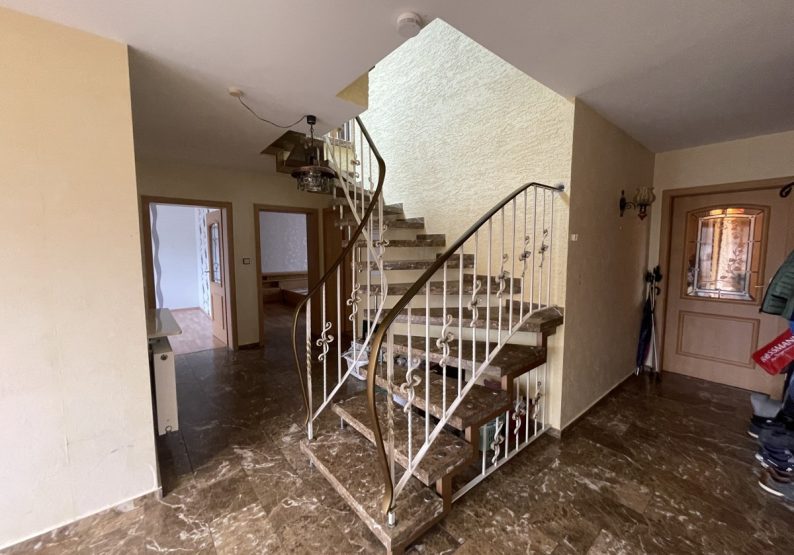 Treppe EG