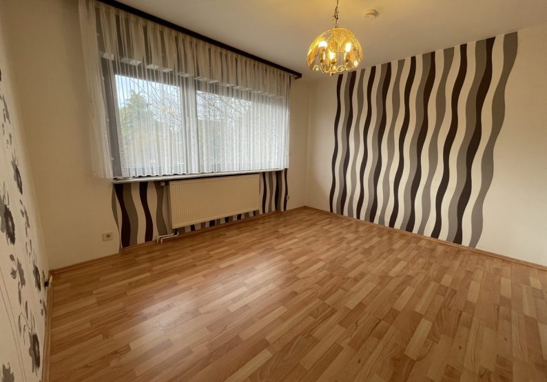 Zimmerbeispiel EG